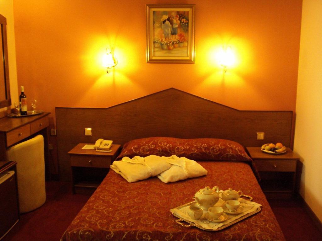 Astoria Hotel Traditional Komotiní Rom bilde